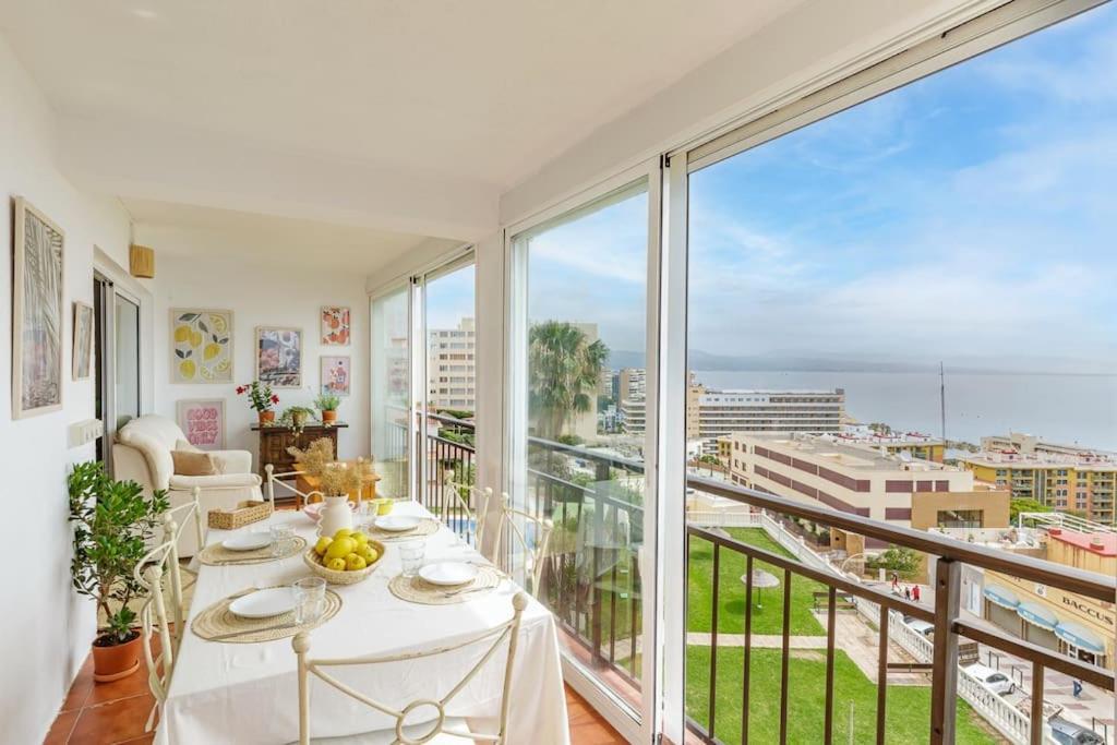 Seaview Flat In Center *